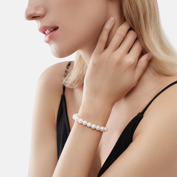 Classic Silver and Pearl Bracelet