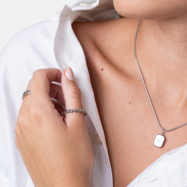 North Pendant Necklace - Silver