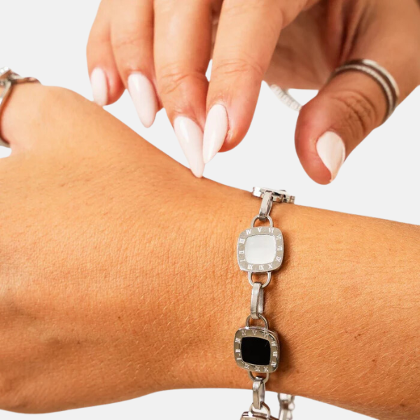 Night Charm Bracelet – Silver